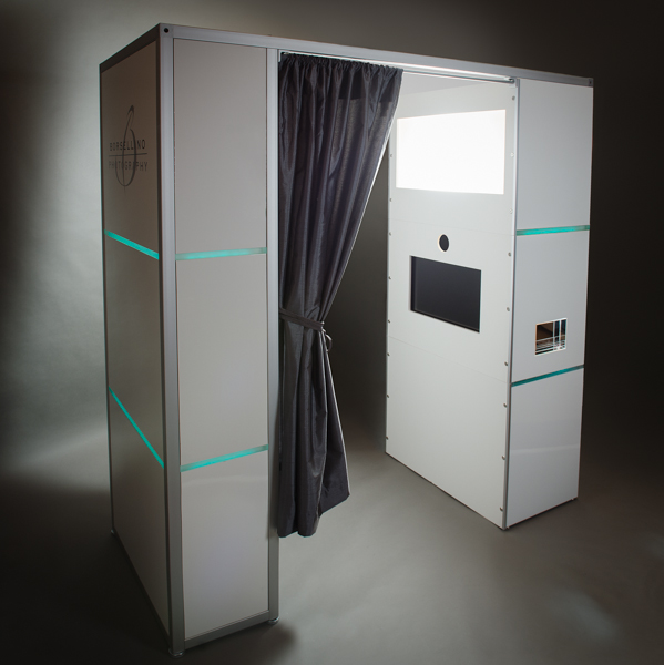 Enclosed Photo Booth Rental | Booth-1.jpg